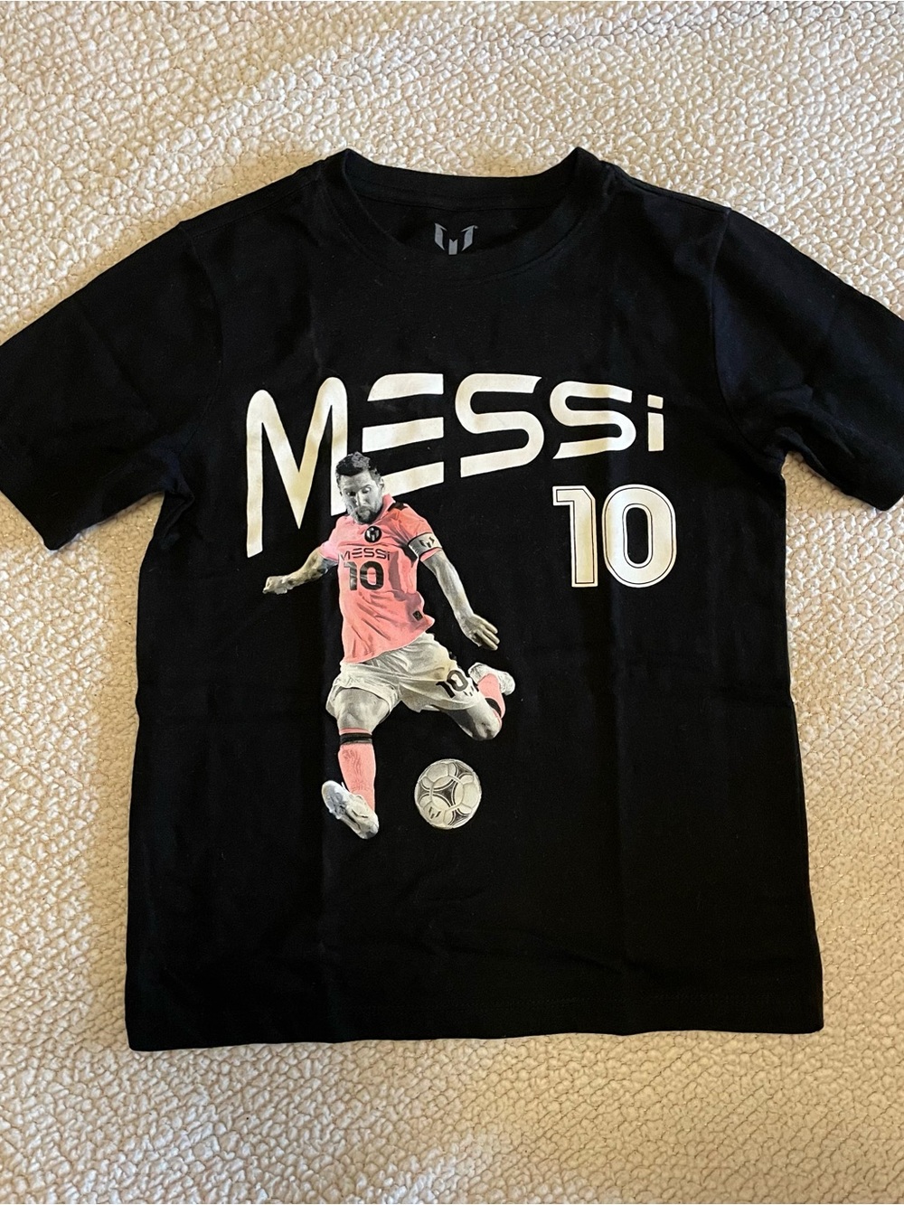 Messi 10 Graphic Kids T-Shirt. Kids size M